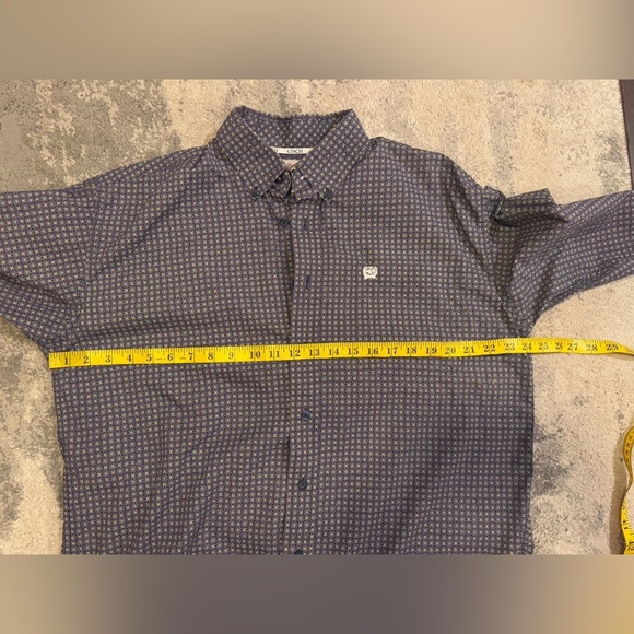 Men’s Blue Cinch Long Sleeves Button Down - Picture 6 of 7